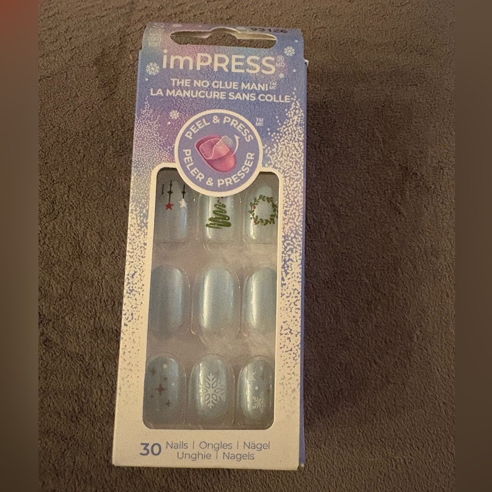 2 x imPRESS “Frosty Tale” Festive Blue Press-On Nails